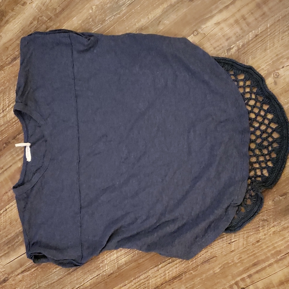 Cap sleeved t-shirt